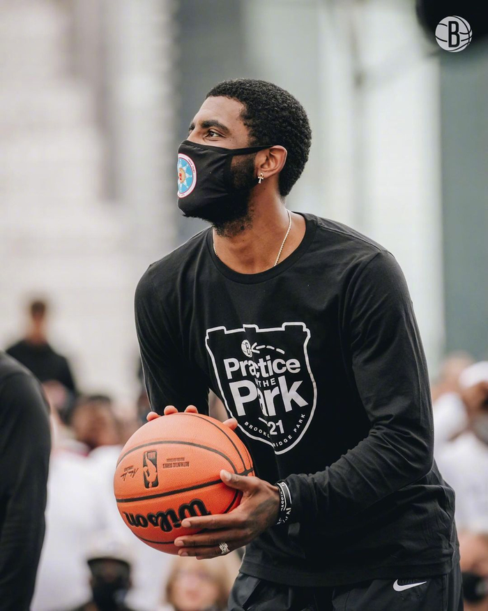 西甲半场：鲁文·加西亚传射，奥萨苏纳2-0莱万特（半场战报：鲁文·加西亚传射建功，奥萨苏纳2-0领先莱万特）